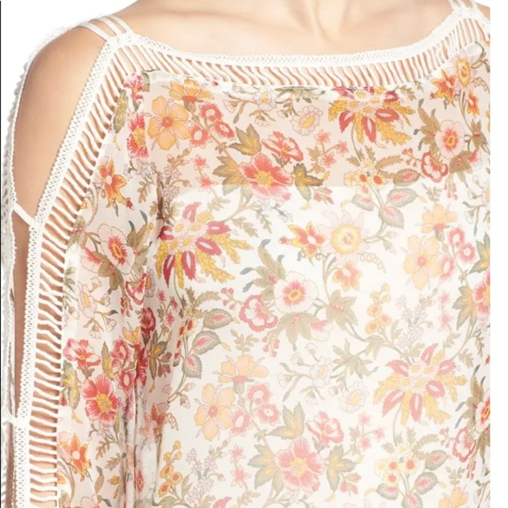 Saks 5th Avenue -  100%silk floral blouse
